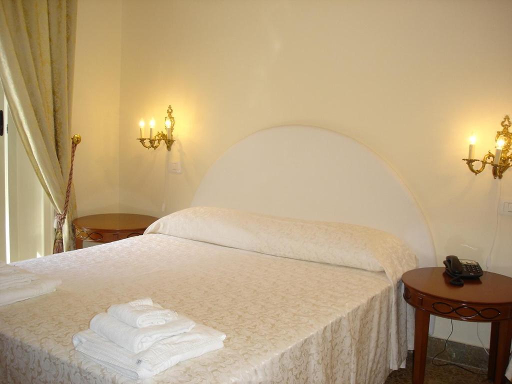 Hotel C'Entro Reggio di Calabria Ngoại thất bức ảnh