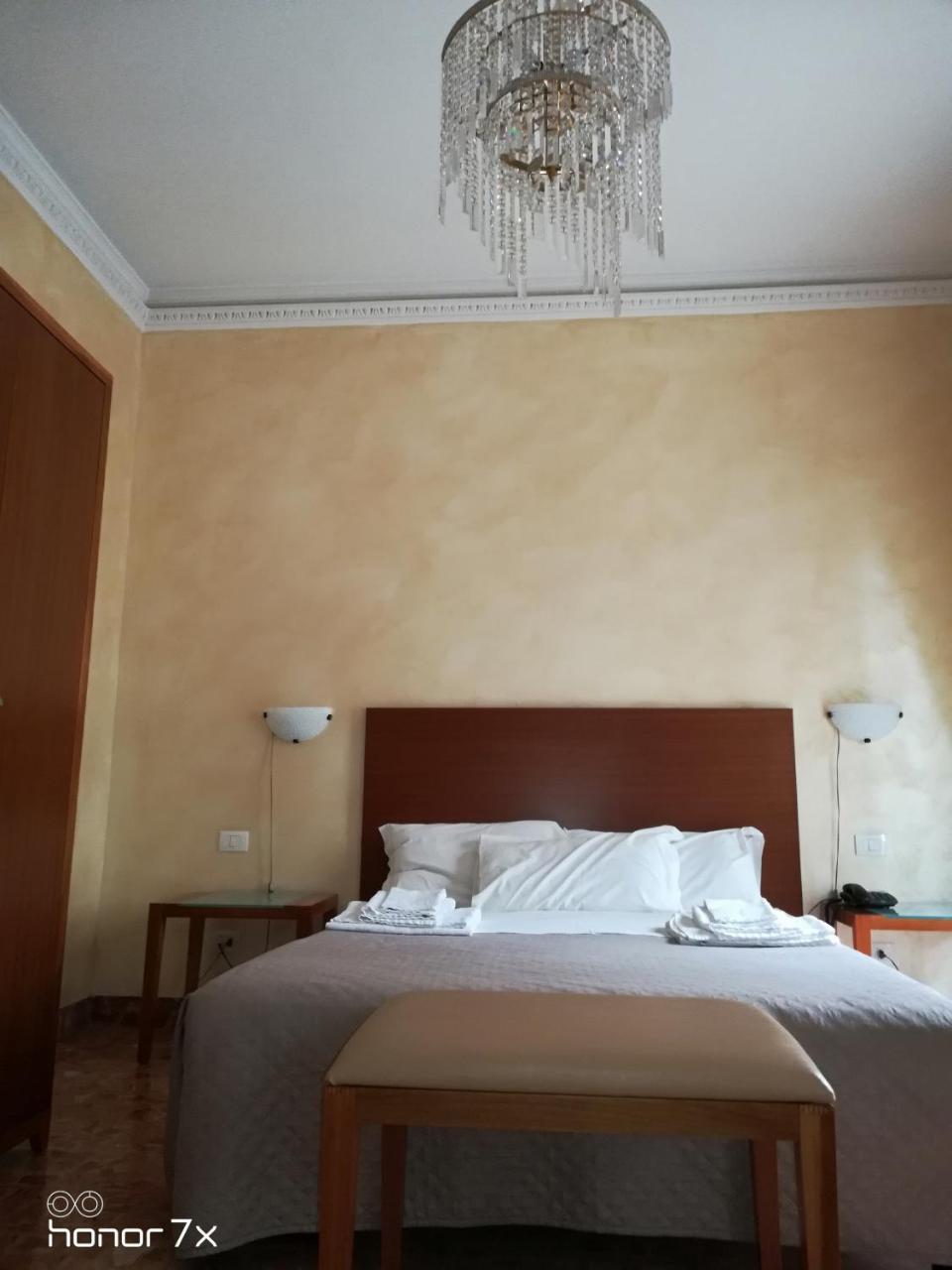 Hotel C'Entro Reggio di Calabria Ngoại thất bức ảnh